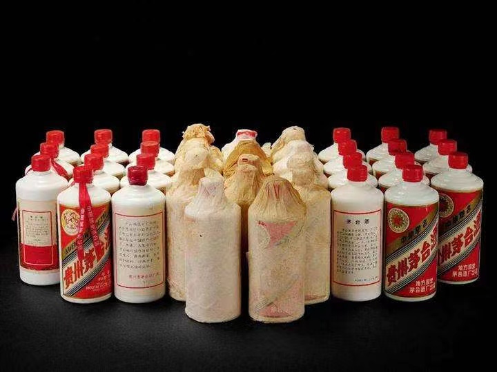 开远老酒回收上门哪里回收(附近上门回收茅台酒）?